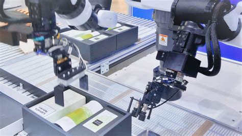 robotic labeling systems